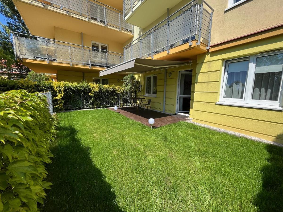 Apartament Z Garazem I Ogrodem Kołobrzeg Extérieur photo
