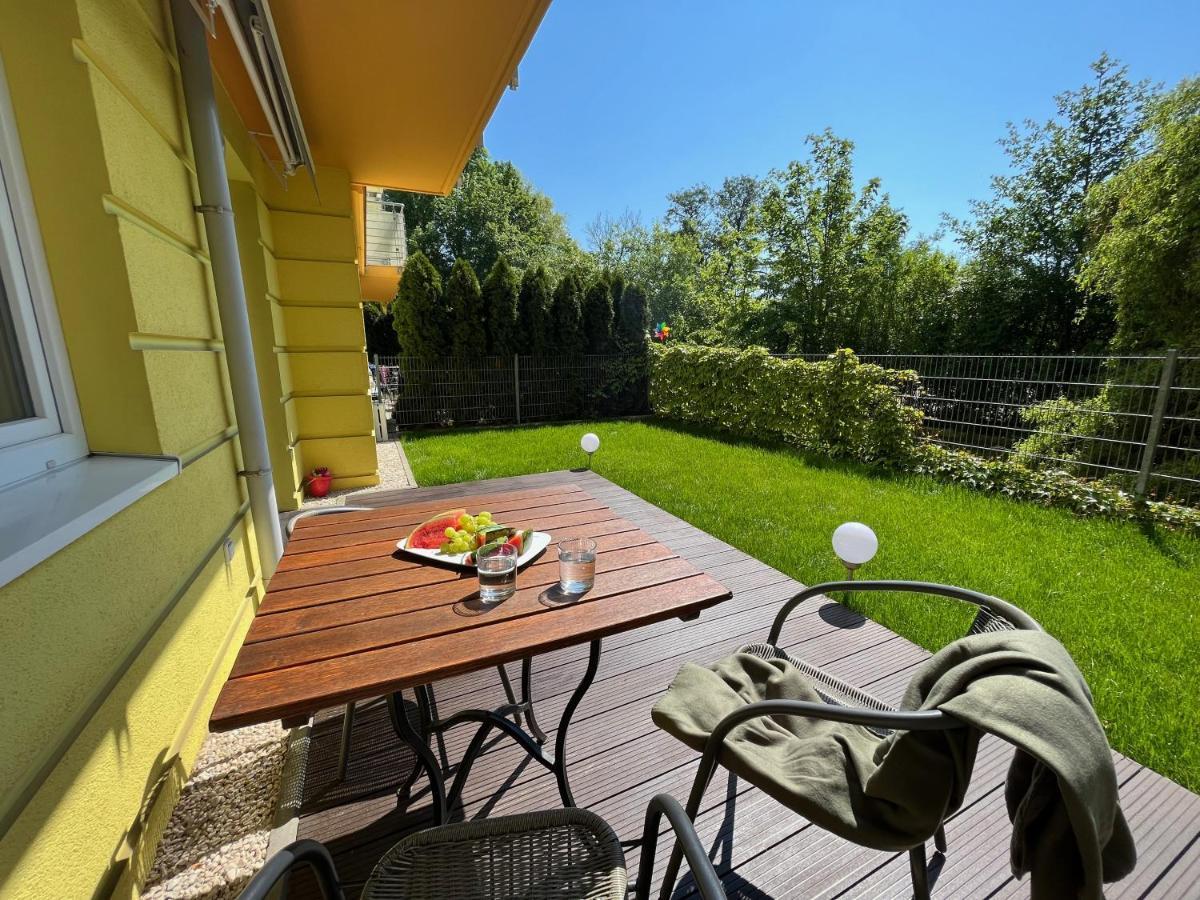 Apartament Z Garazem I Ogrodem Kołobrzeg Extérieur photo