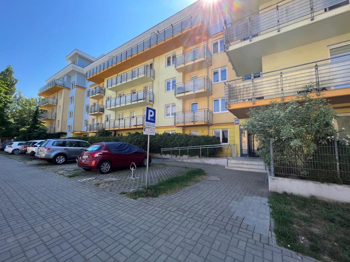 Apartament Z Garazem I Ogrodem Kołobrzeg Extérieur photo